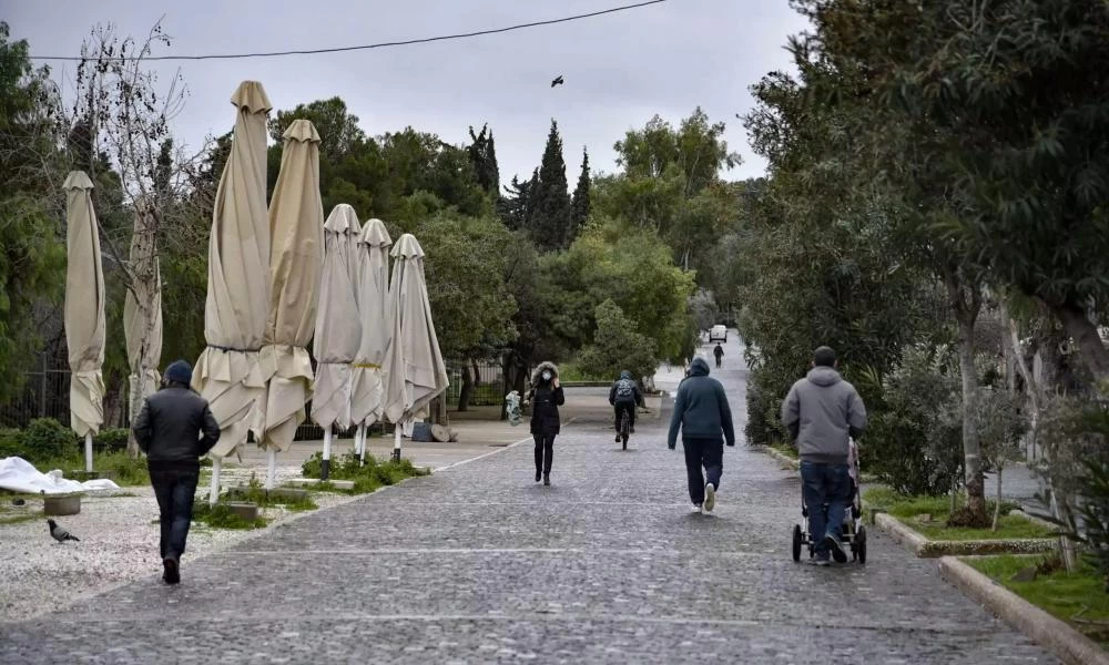 Κορονοϊός-Ψαλτοπούλου: Με αργό ρυθμό η αποκλιμάκωση της πανδημίας–Όσα είπε για την 4η δόση